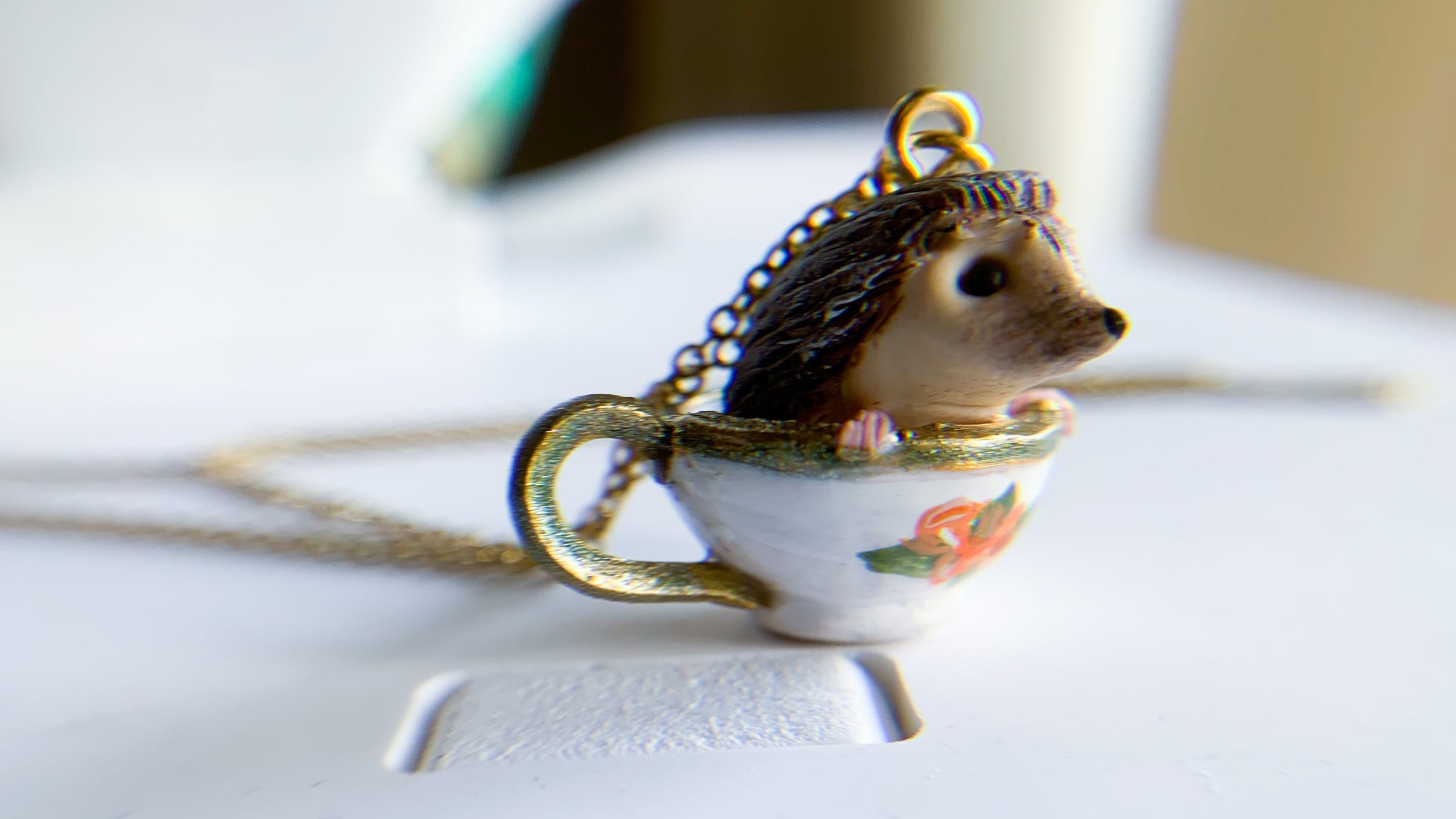 ciondolo riccio , collana personalizzata