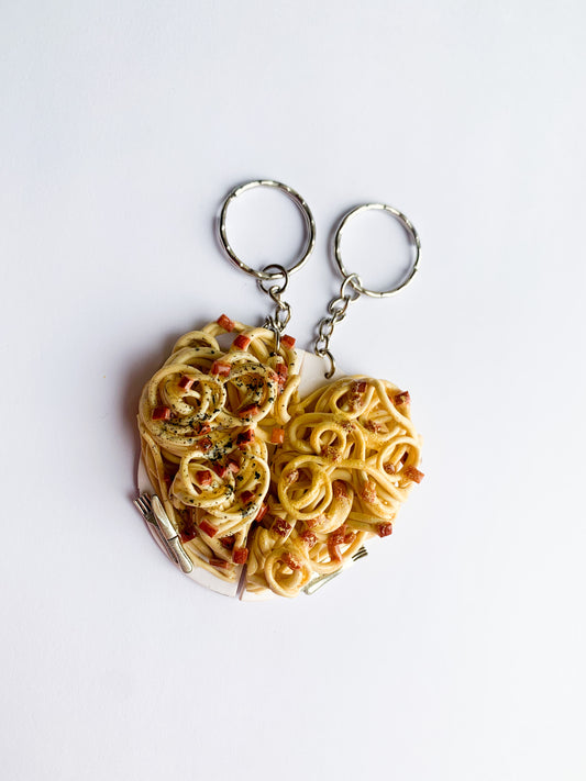 portachiavi personalizzato per coppie , regali per coppie cibo finto pizza , couple clay gift , engagement gift , regalo di fidanzamento , regalo di san valentino, anniversario, compleanni , carbonara , cibo finto italiano pasta italiana regali per chef , gift for chef gift for a couple