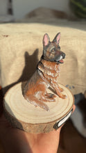 Load and play video in Gallery viewer, Dog sculpture pet memorial art gift idea birthday gift animal replica pet clone
