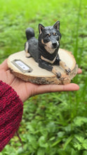Load and play video in Gallery viewer, Personalized sculpture of your pet
