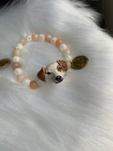 Carica l&#39;immagine nel visualizzatore di Gallery, bracciale di pietre naturali  personalizzato con il tuo animela domestico cane gatto ritratto amicizia anniversario pet memorial  bigiotteria personalizzata 
