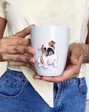 Carica l&#39;immagine nel visualizzatore di Gallery, Tazza decorata personalizzata con foto ritratto del tuo animale domestico
