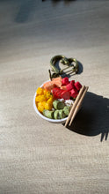 Load image into Gallery viewer, Ciondolo pendente per borsa personalizzabile Poke cibo finto realistico
