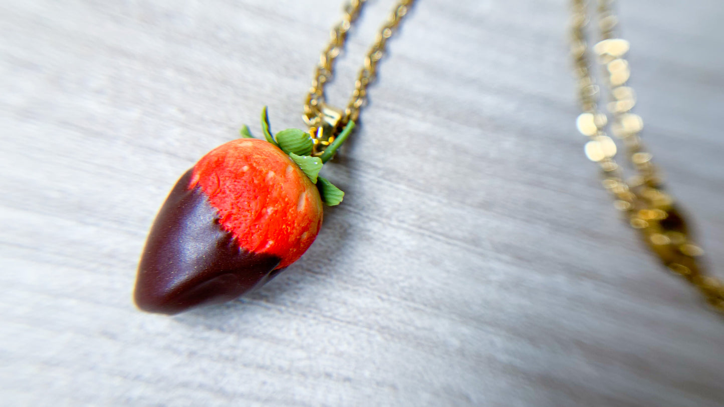 Collana fragola al cioccolato